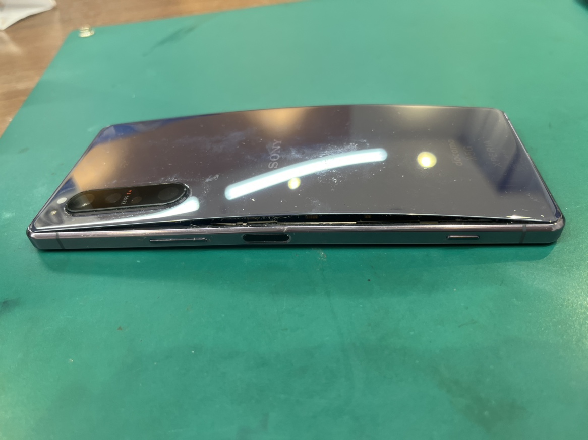【Xperia 1 Ⅱ】バッテリー交換も対応しております！！